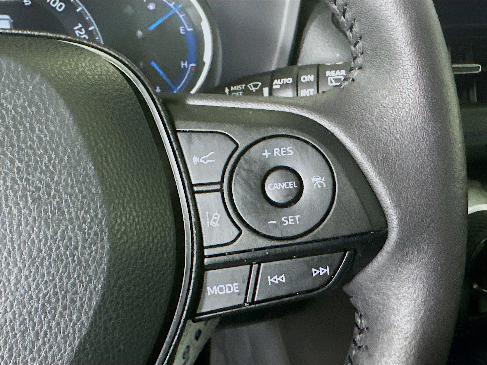 Used 2024 Toyota RAV4 XSE w/ Weather Package image 17