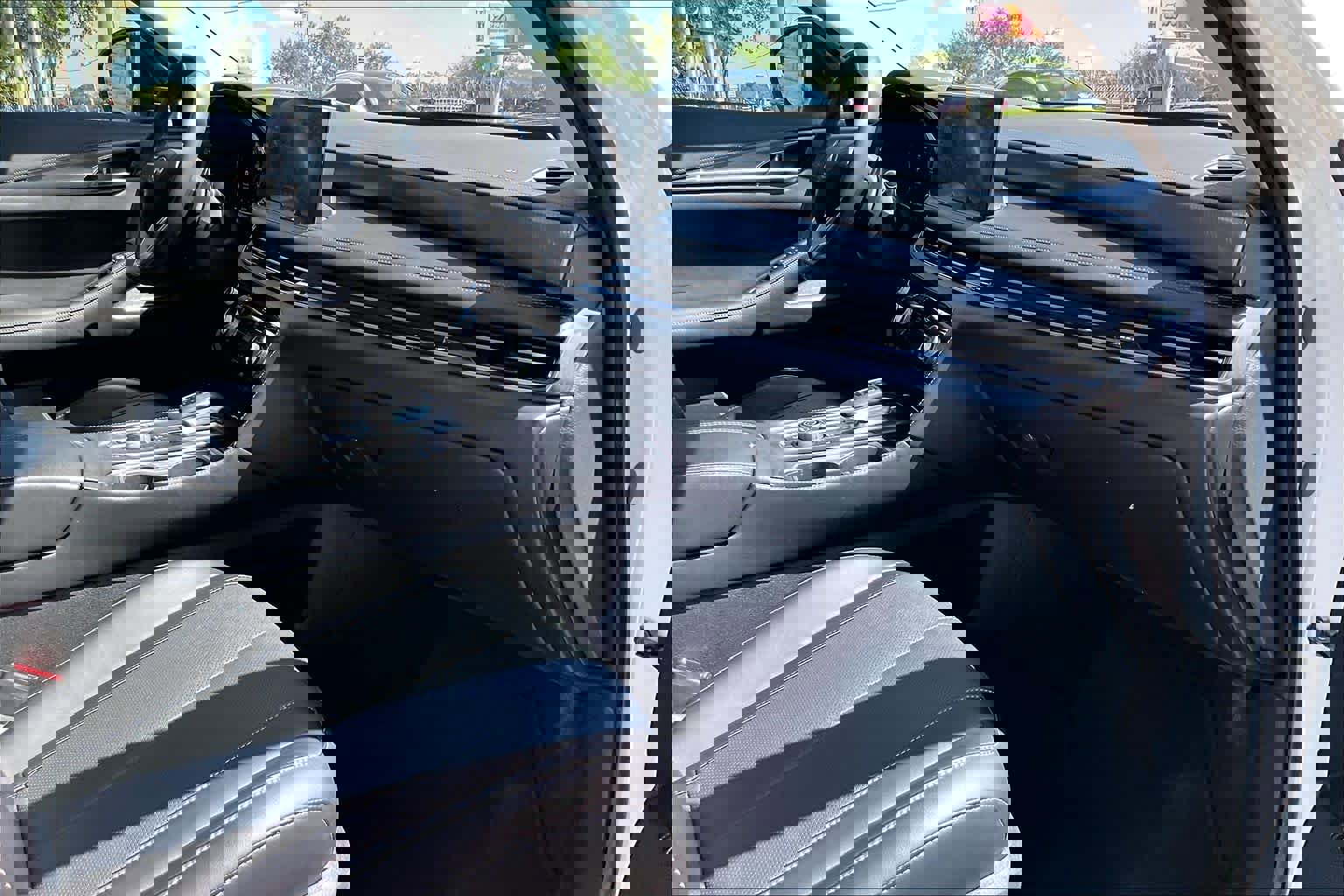 Used 2024 INFINITI QX60 Luxe image 19