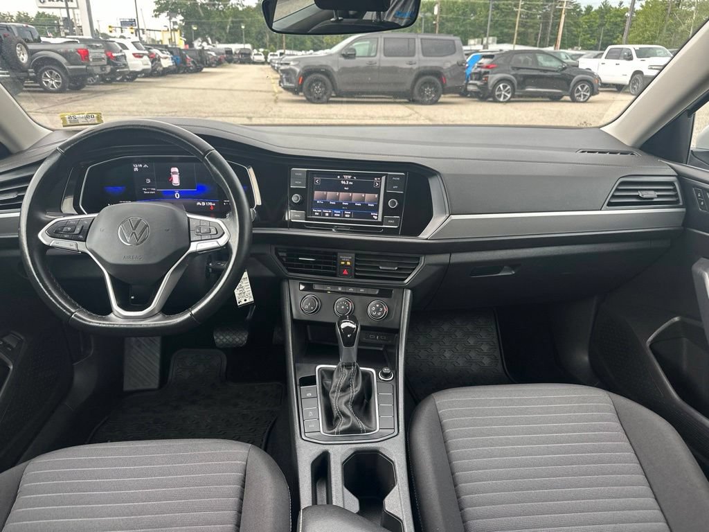 Used 2022 Volkswagen Jetta S FWD image 15
