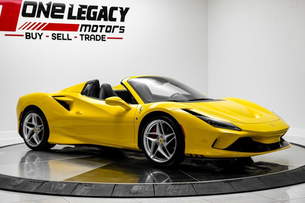 Used 2022 Ferrari F8 Tributo RWD image 3