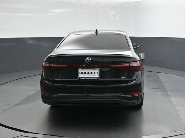 New 2026 Volkswagen Jetta SE FWD image 8