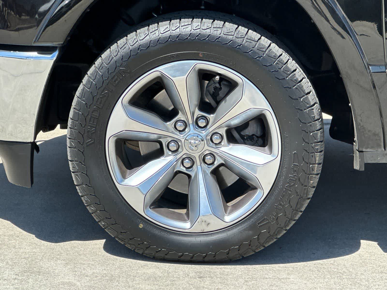 Used 2022 RAM 1500 Limited AWD/4WD image 26