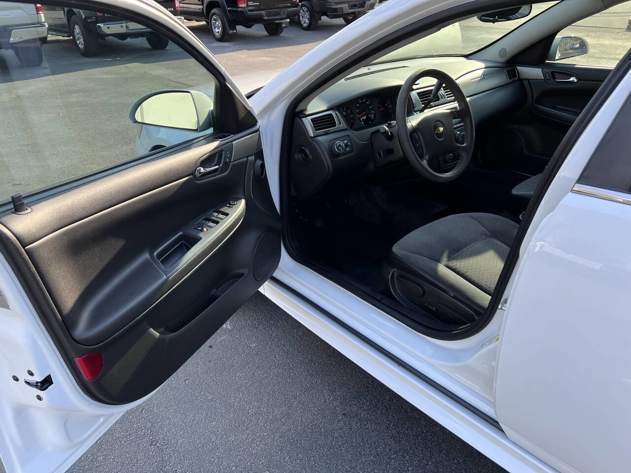 Used 2015 Chevrolet Impala Police image 8