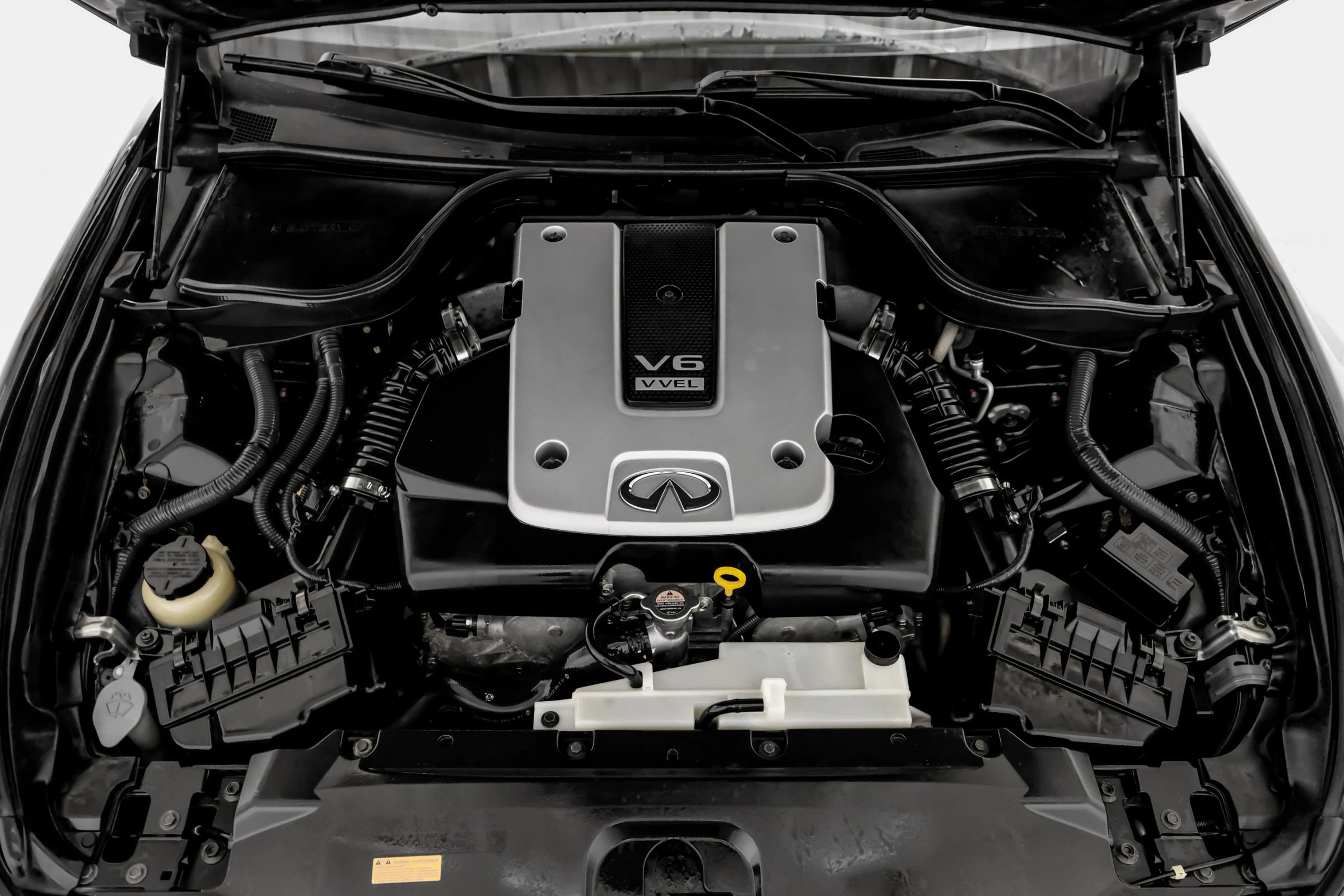 Used 2012 INFINITI G37 Convertible w/ Premium Pkg RWD image 35