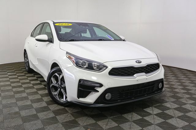 Used 2020 Kia Forte LXS image 3