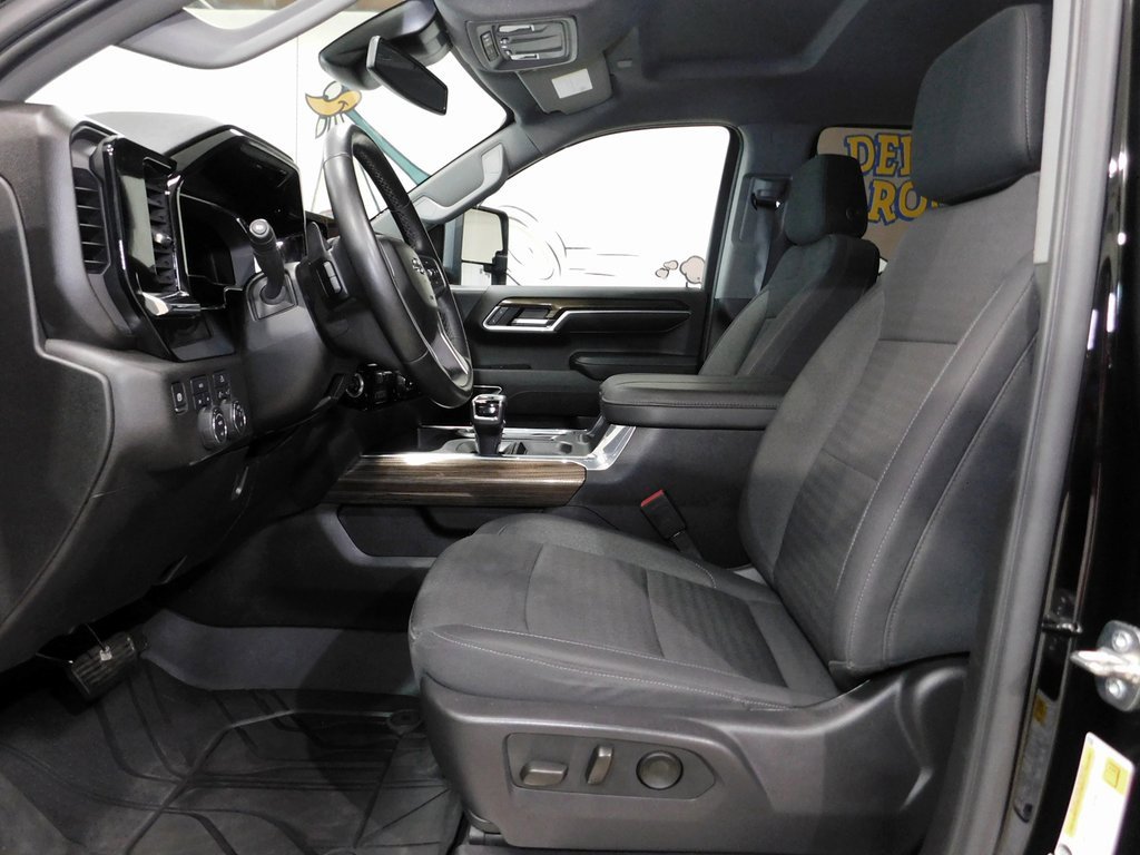 Used 2024 Chevrolet Silverado 1500 RST image 31