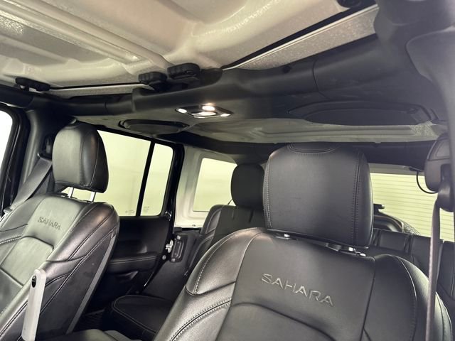 Used 2023 Jeep Wrangler Unlimited Sahara image 11