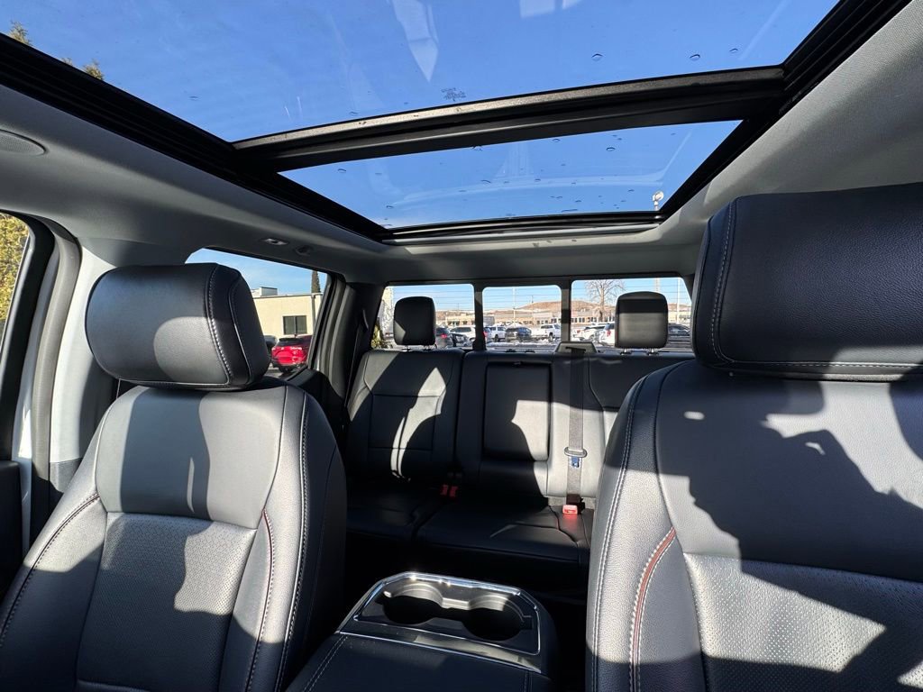 Used 2024 Ford F250 Lariat w/ Lariat Ultimate Package image 31