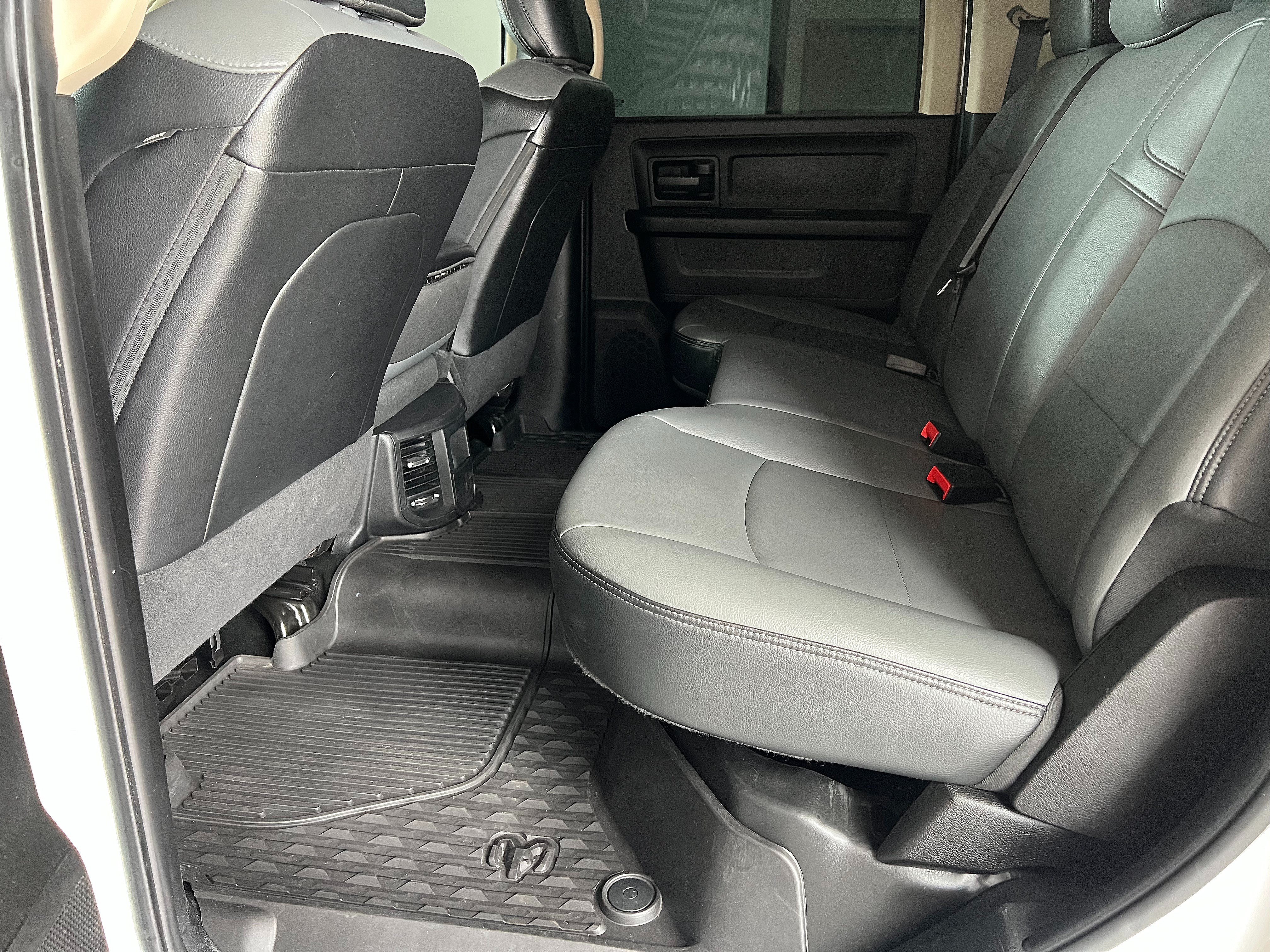 Used 2020 RAM 2500 Tradesman RWD image 19