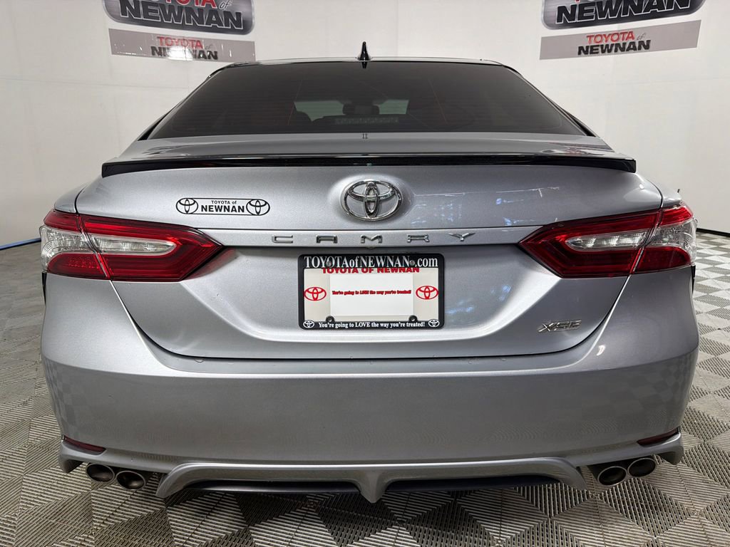 Used 2020 Toyota Camry XSE FWD image 5