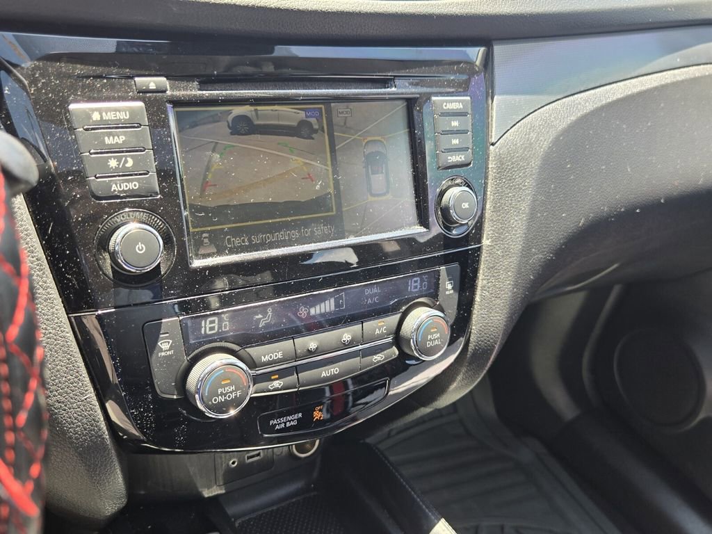 Used 2020 Nissan Rogue Sport AWD image 21