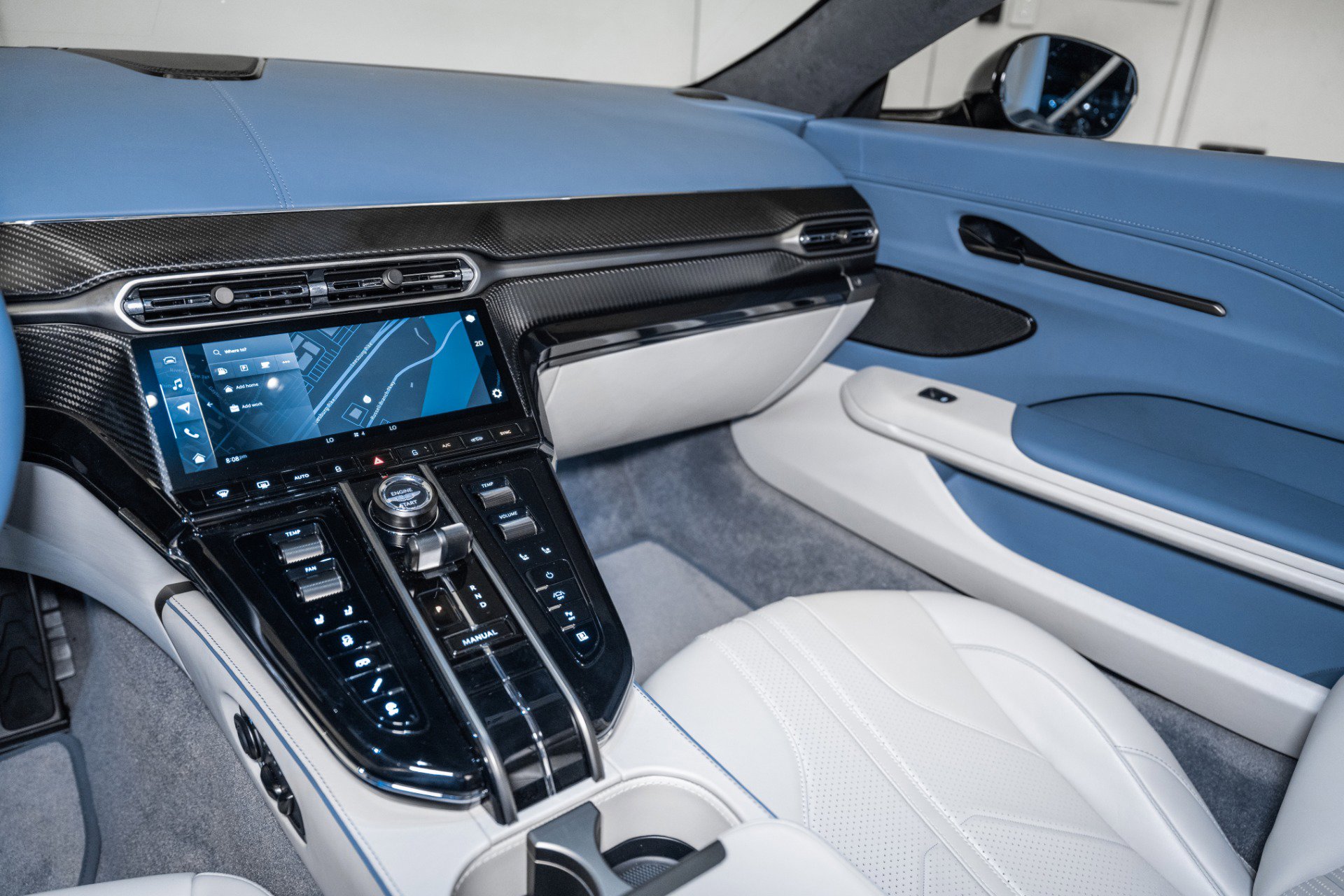 New 2026 Aston Martin V8 Vantage Coupe image 17