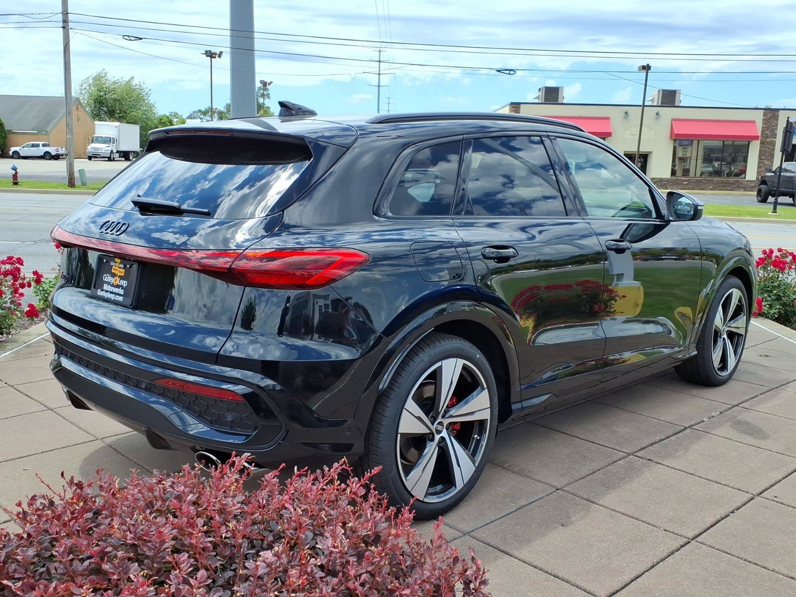 New 2026 Audi SQ5 Premium Plus AWD/4WD image 10