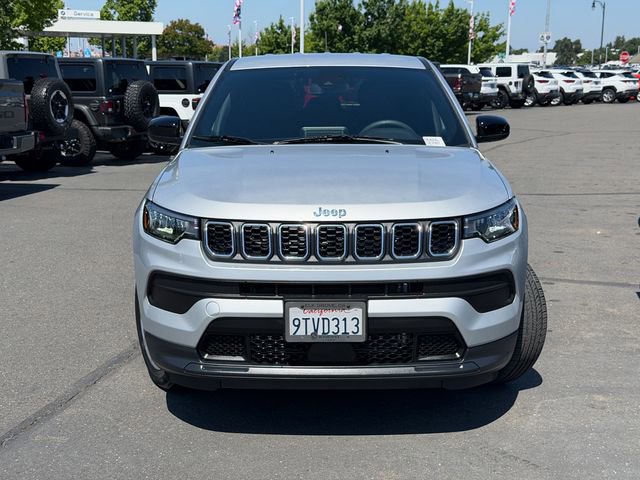 Used 2025 Jeep Compass Sport AWD/4WD video 3
