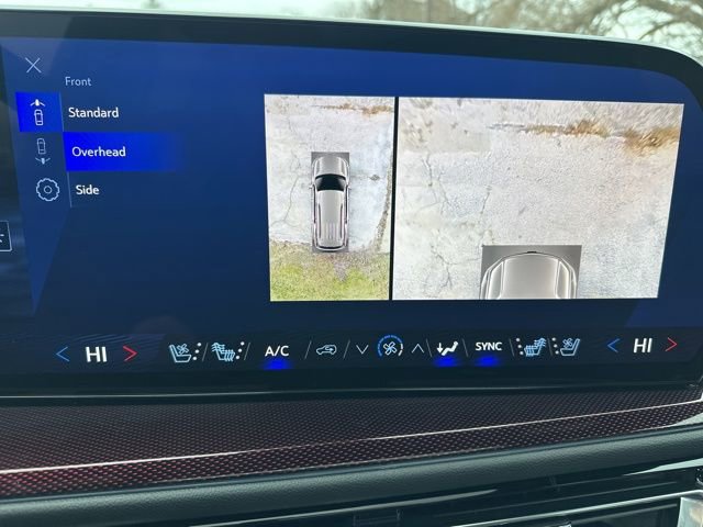 Used 2024 Chevrolet Traverse RS w/ LPO, Floor Liner Package image 28