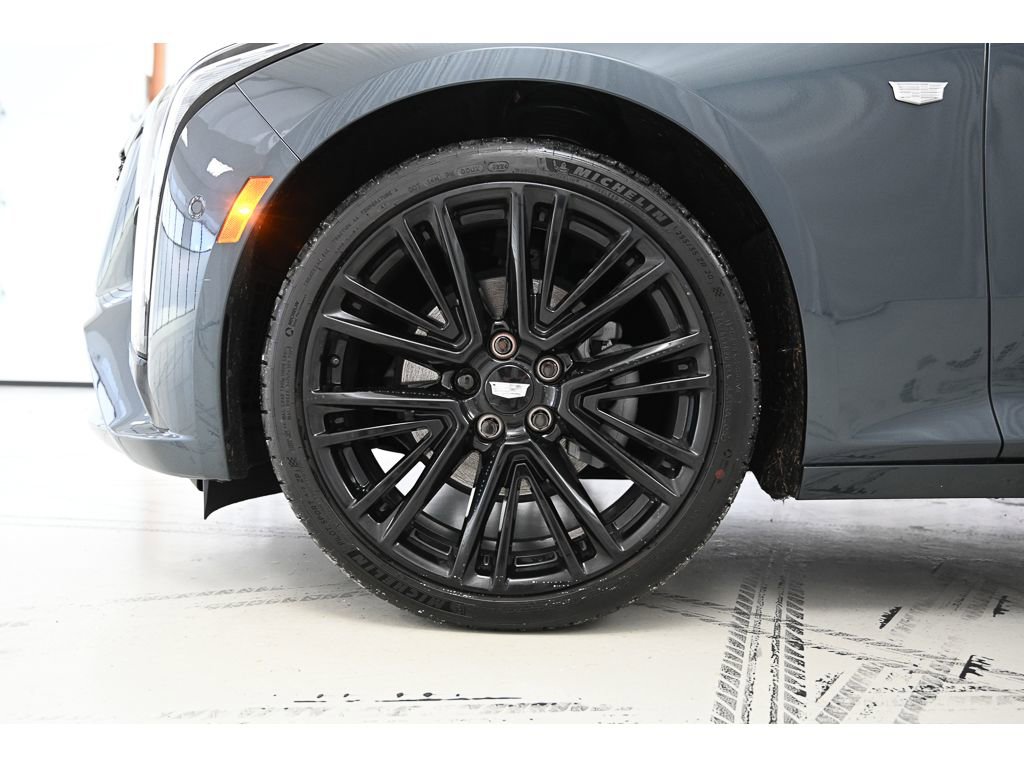 New 2025 Cadillac CT5 Premium Luxury w/ LPO, ONYX Package image 8