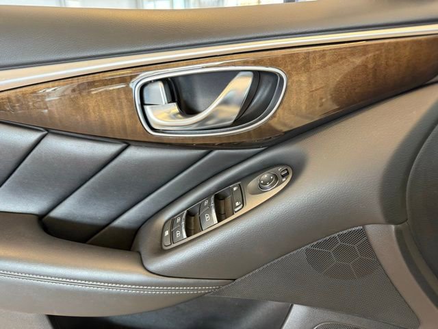 Used 2019 INFINITI Q50 Luxe w/ Essential Package (3.0T Luxe) image 20