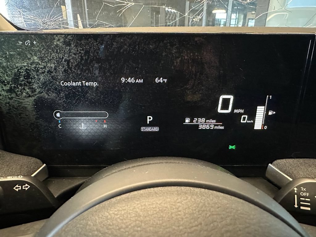 Used 2025 Nissan Kicks SV AWD/4WD image 10