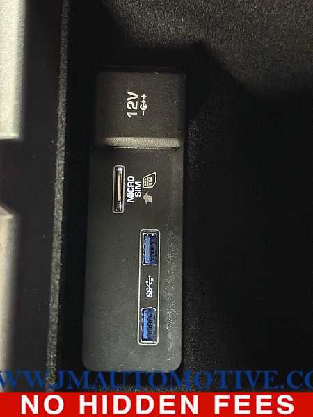 Used 2020 Land Rover Range Rover Evoque S AWD/4WD image 34