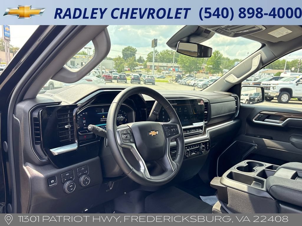 Used 2026 Chevrolet Silverado 1500 LT AWD/4WD image 4