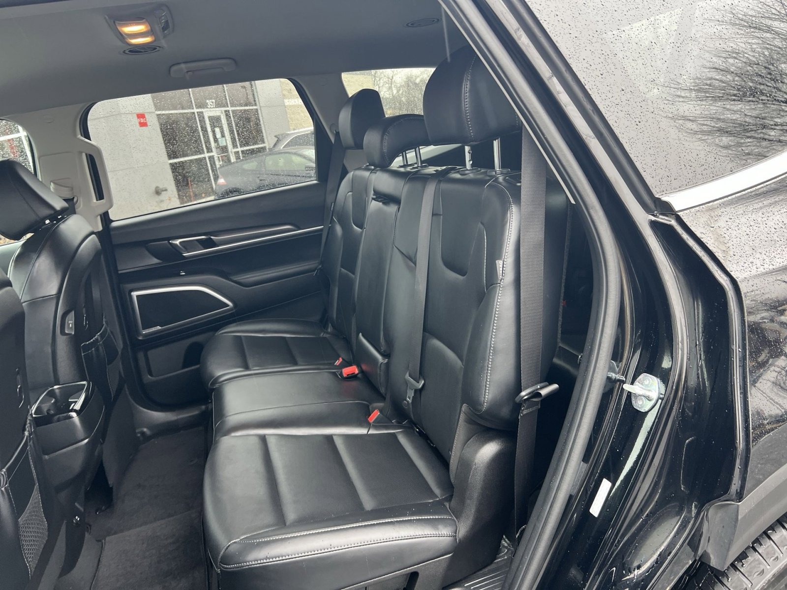 Used 2023 Kia Telluride LX image 23