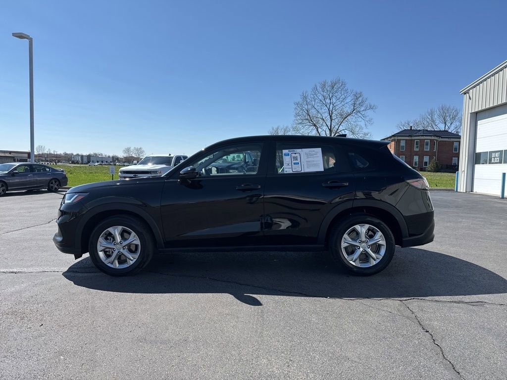 Used 2025 Honda HR-V LX image 4