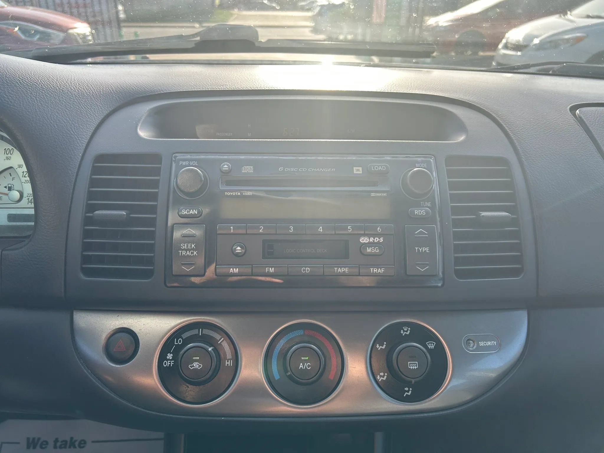Used 2002 Toyota Camry SE FWD image 23