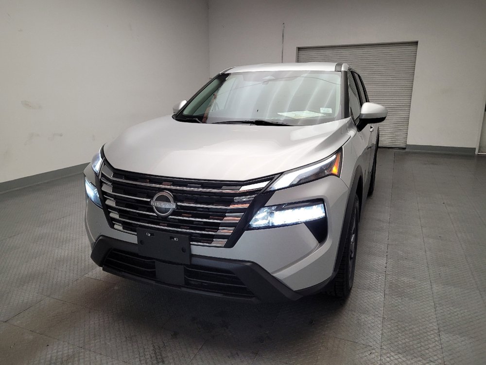 Used 2024 Nissan Rogue SV image 15