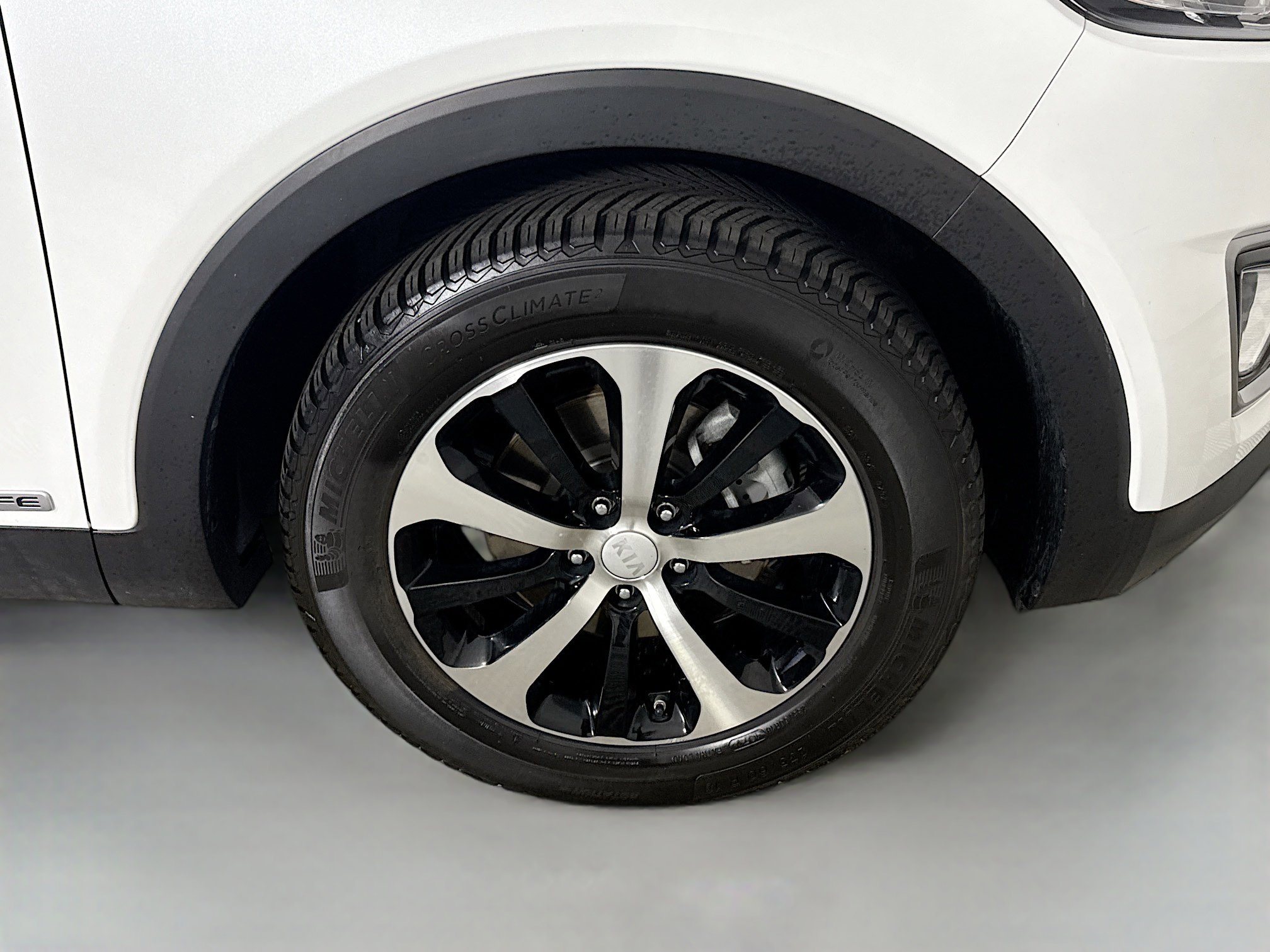 Used 2017 Kia Sorento EX image 32