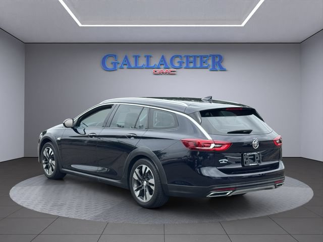 Used 2018 Buick Regal Preferred w/ Sights and Sounds Package AWD/4WD image 7