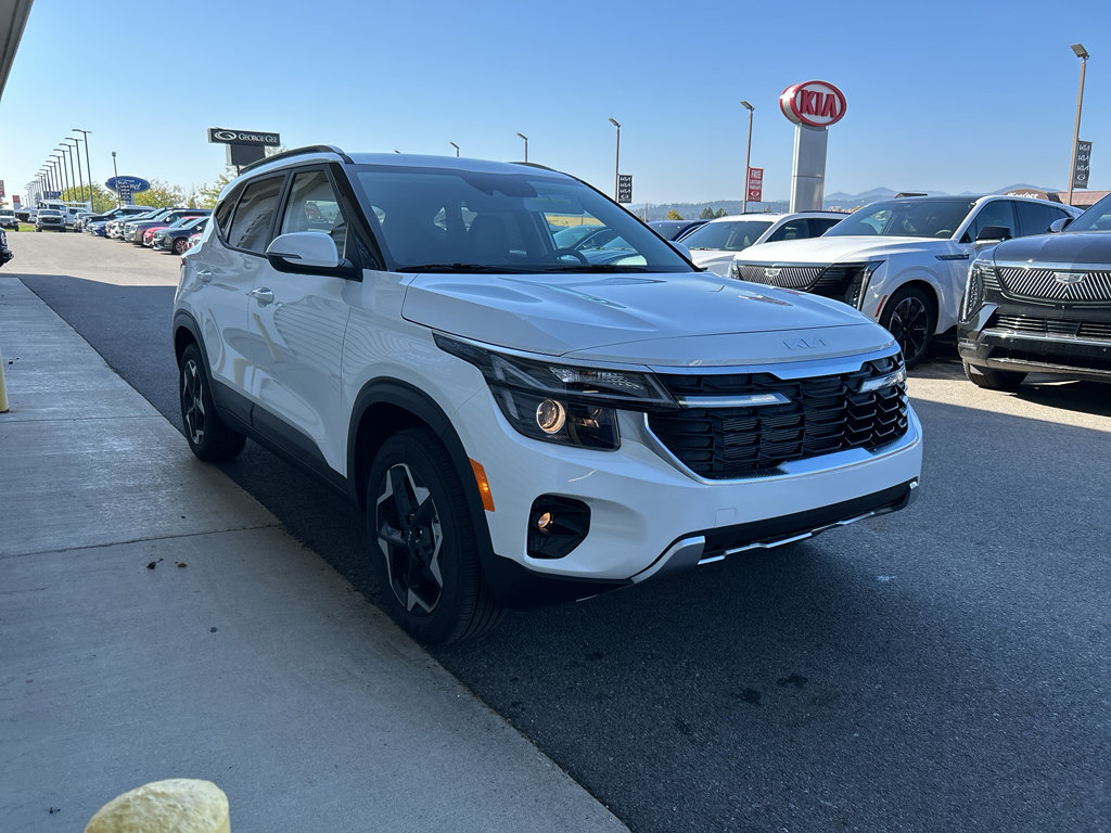 New 2026 Kia Seltos S image 3