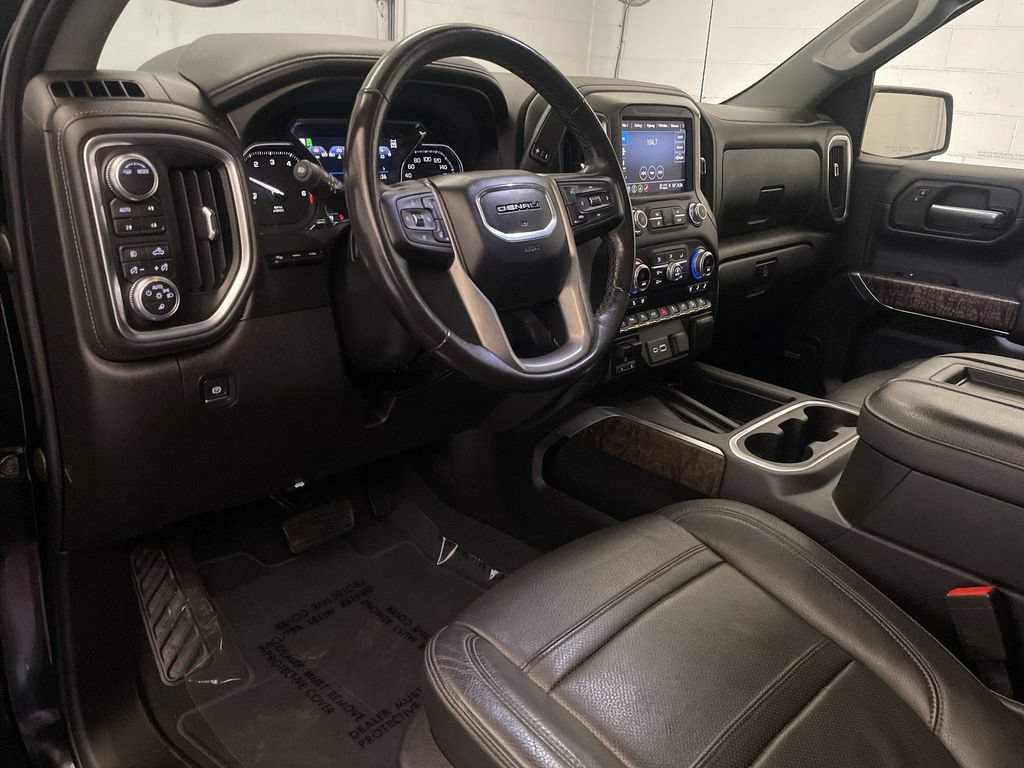 Used 2021 GMC Sierra 1500 Denali w/ Denali Ultimate Package AWD/4WD image 4