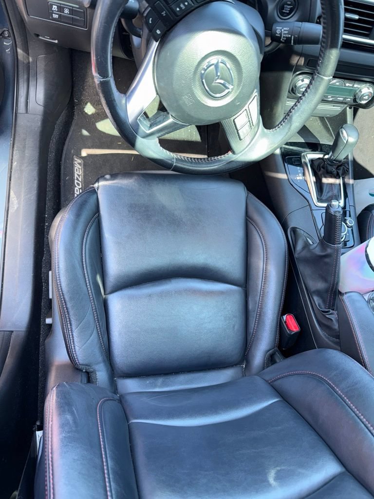 Used 2016 MAZDA MAZDA3 i Grand Touring FWD image 9