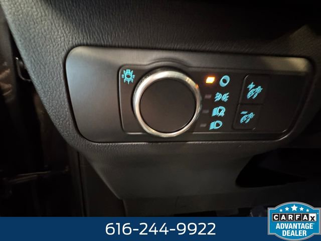 Used 2022 Ford Escape SE w/ Cold Weather Package AWD/4WD image 21