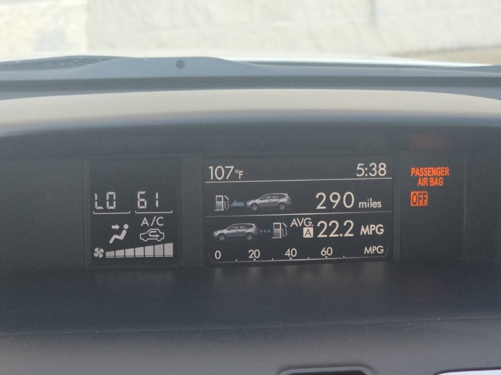 Used 2018 Subaru Forester 2.5i Touring AWD/4WD image 20