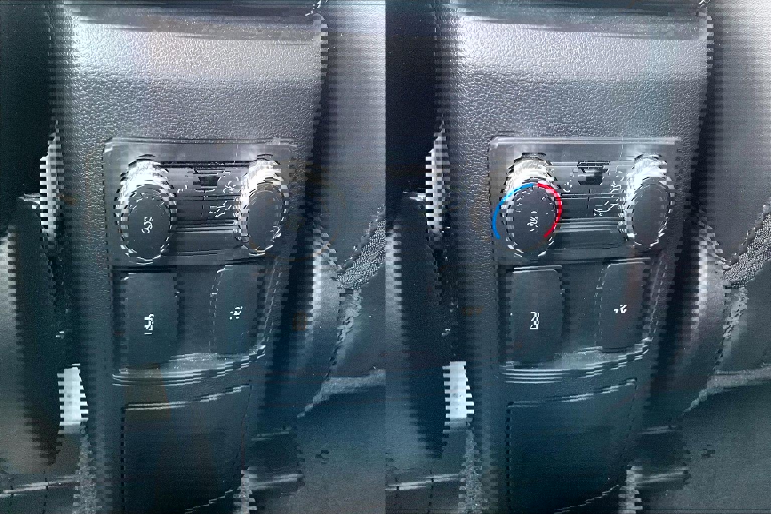 Used 2022 Ford Explorer XLT w/ Equipment Group 202A image 40