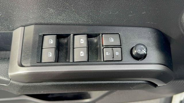 Used 2023 Toyota Tacoma TRD Sport image 14