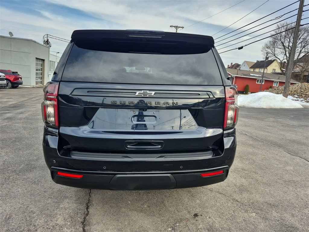 Used 2024 Chevrolet Suburban Z71 w/ Luxury Package image 14