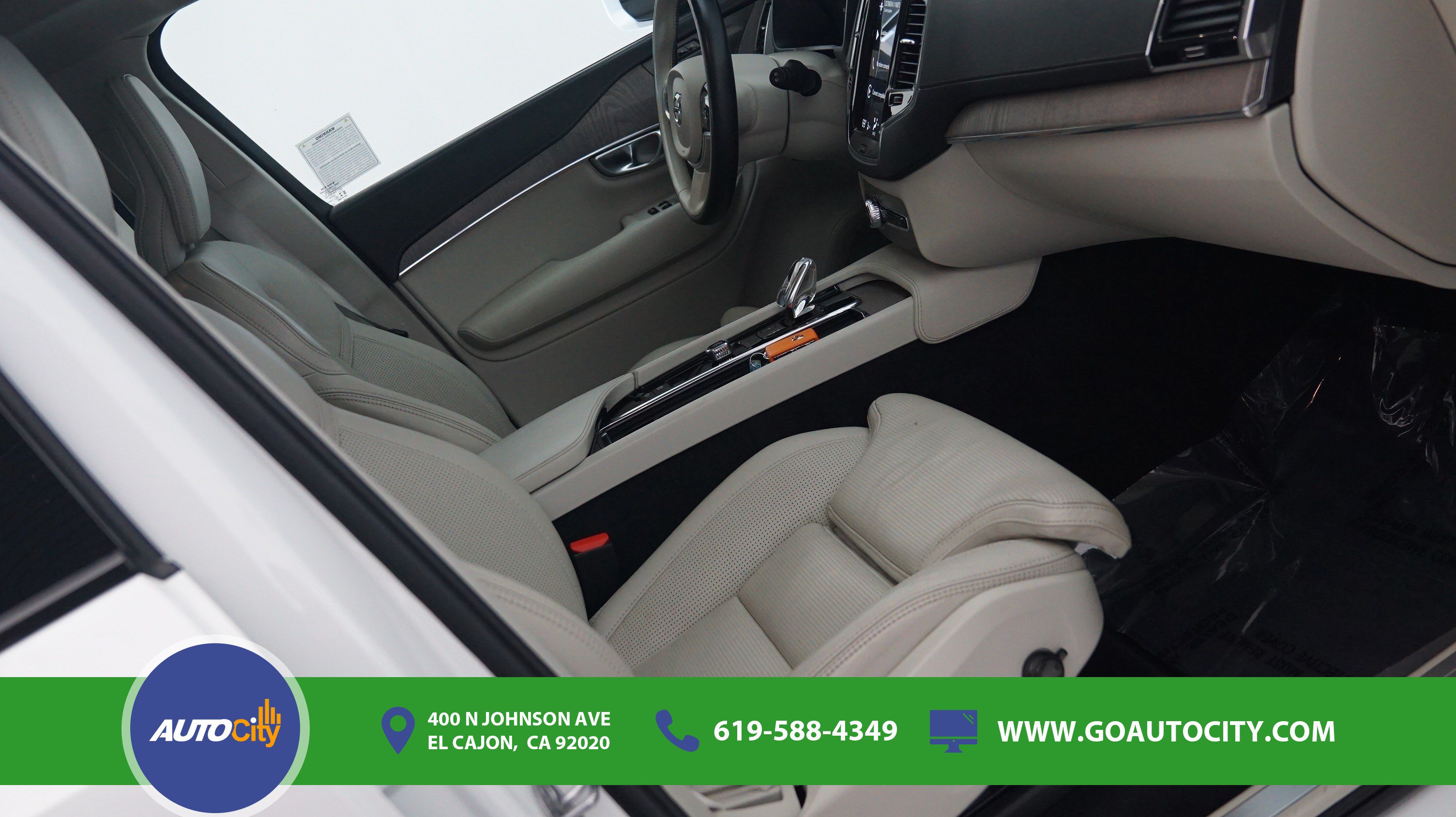 Used 2022 Volvo XC90 T8 Inscription w/ Advanced Package AWD/4WD image 8