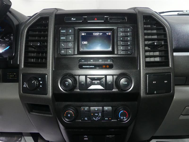 Used 2020 Ford F250 XL w/ Power Equipment Group image 31