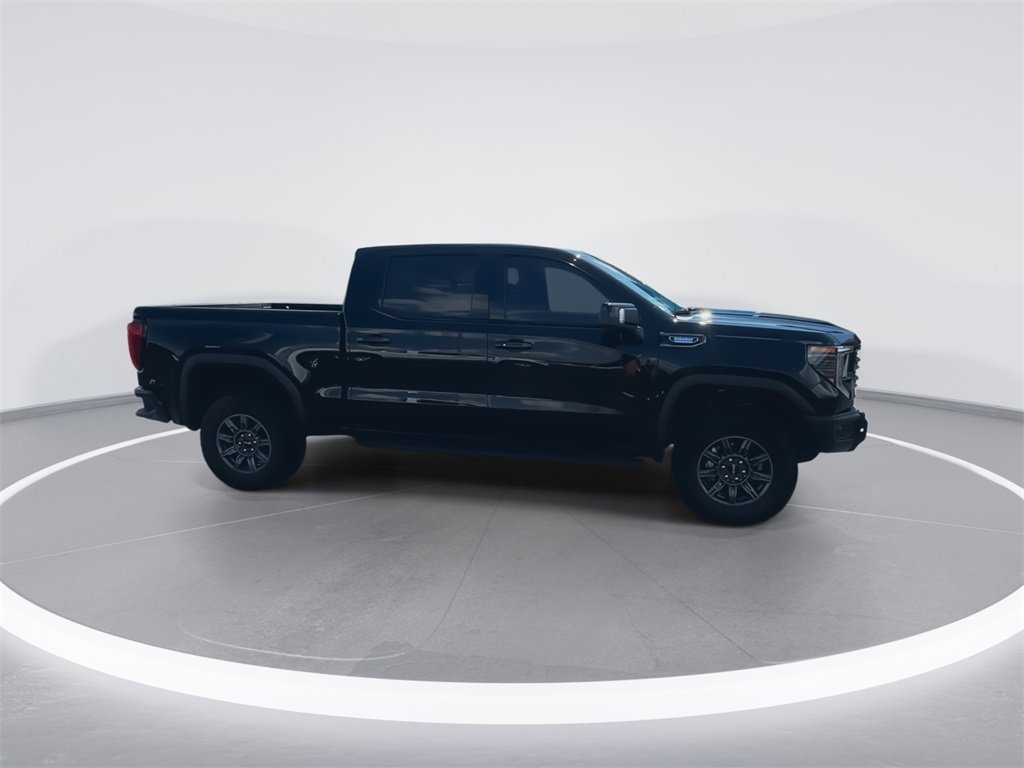 Used 2024 GMC Sierra 1500 AT4X image 3