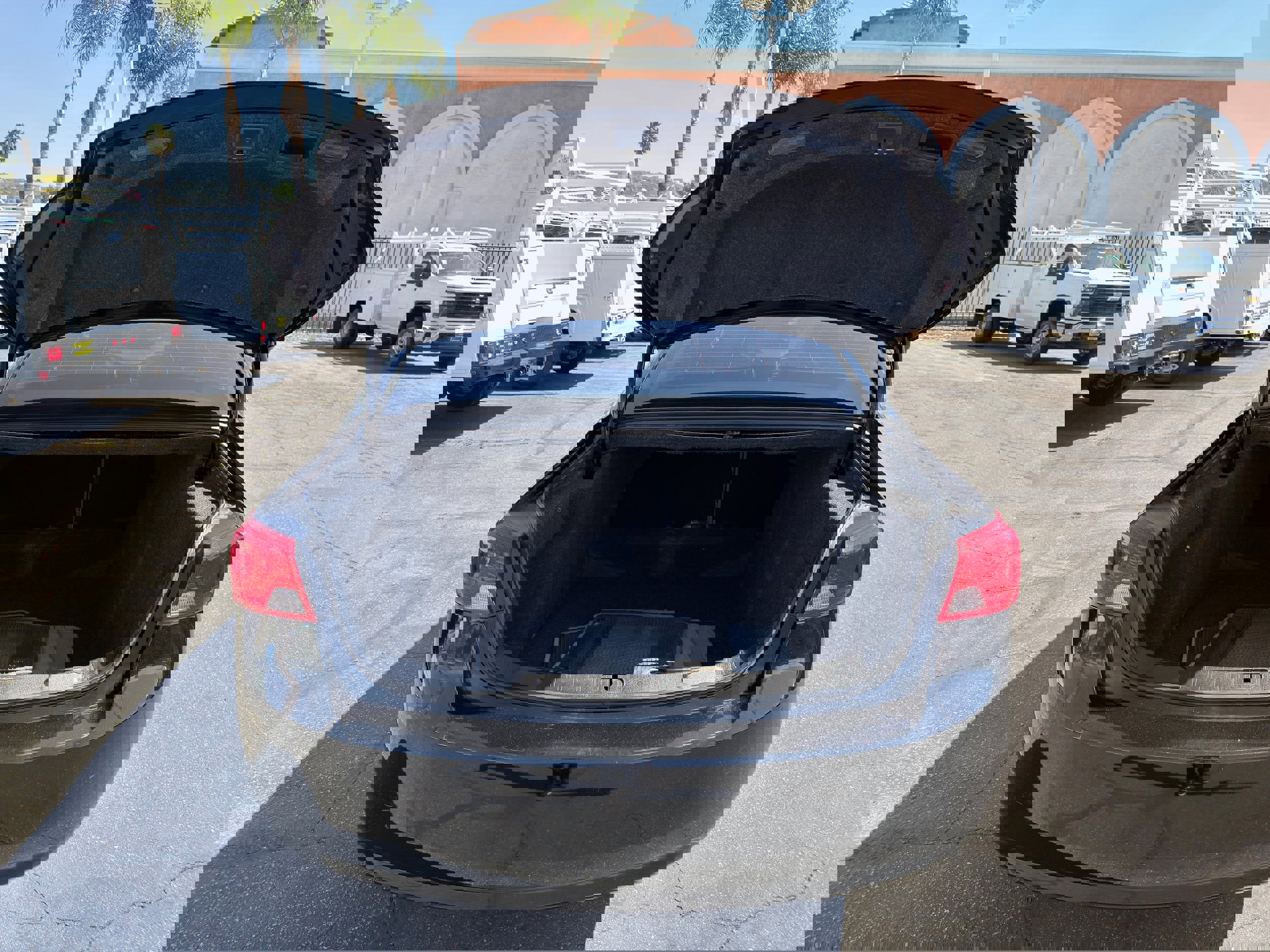 Used 2018 Chevrolet Impala LS image 14