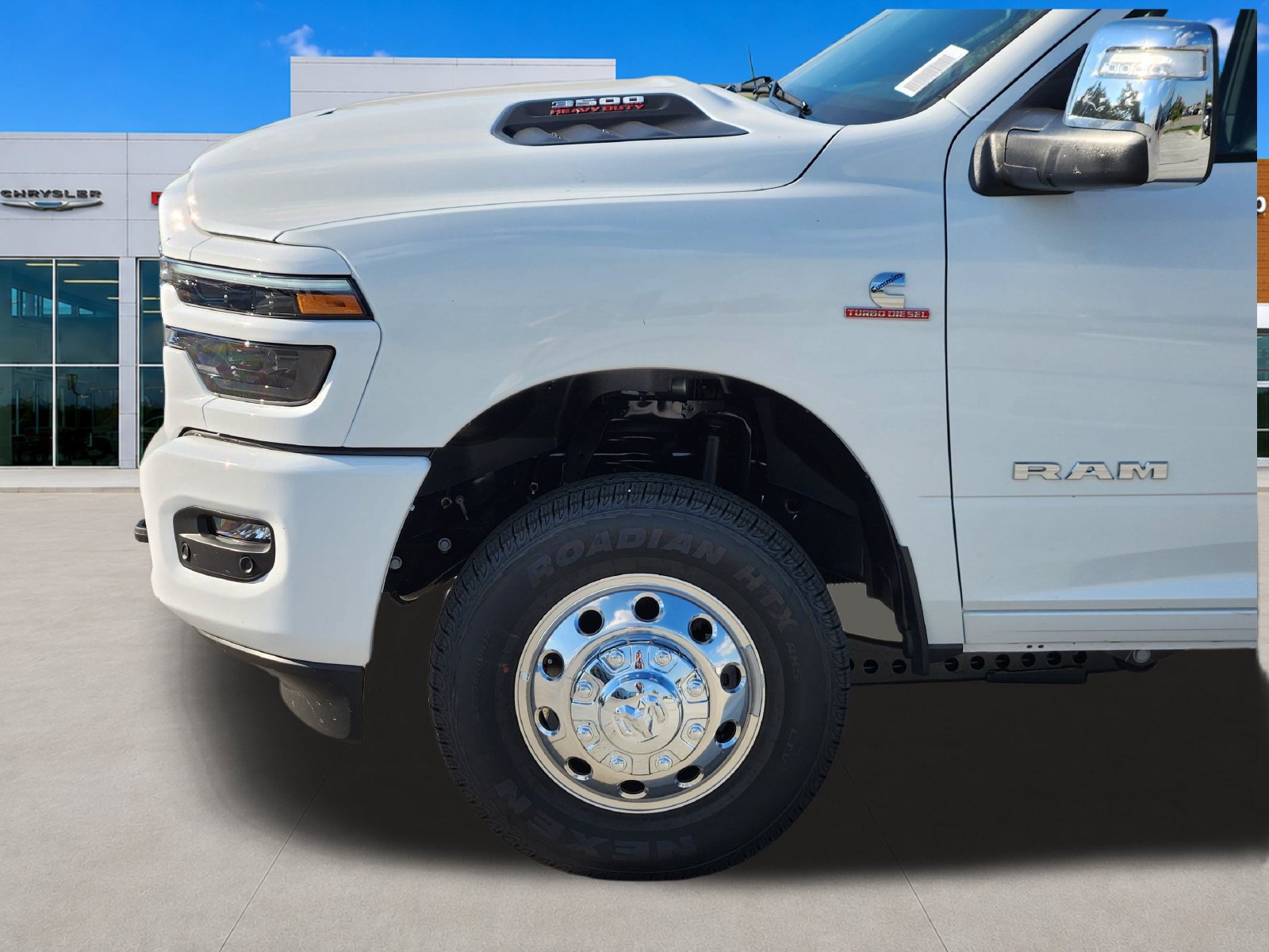 New 2026 RAM 3500 Laramie w/ Sport Appearance Package AWD/4WD image 10