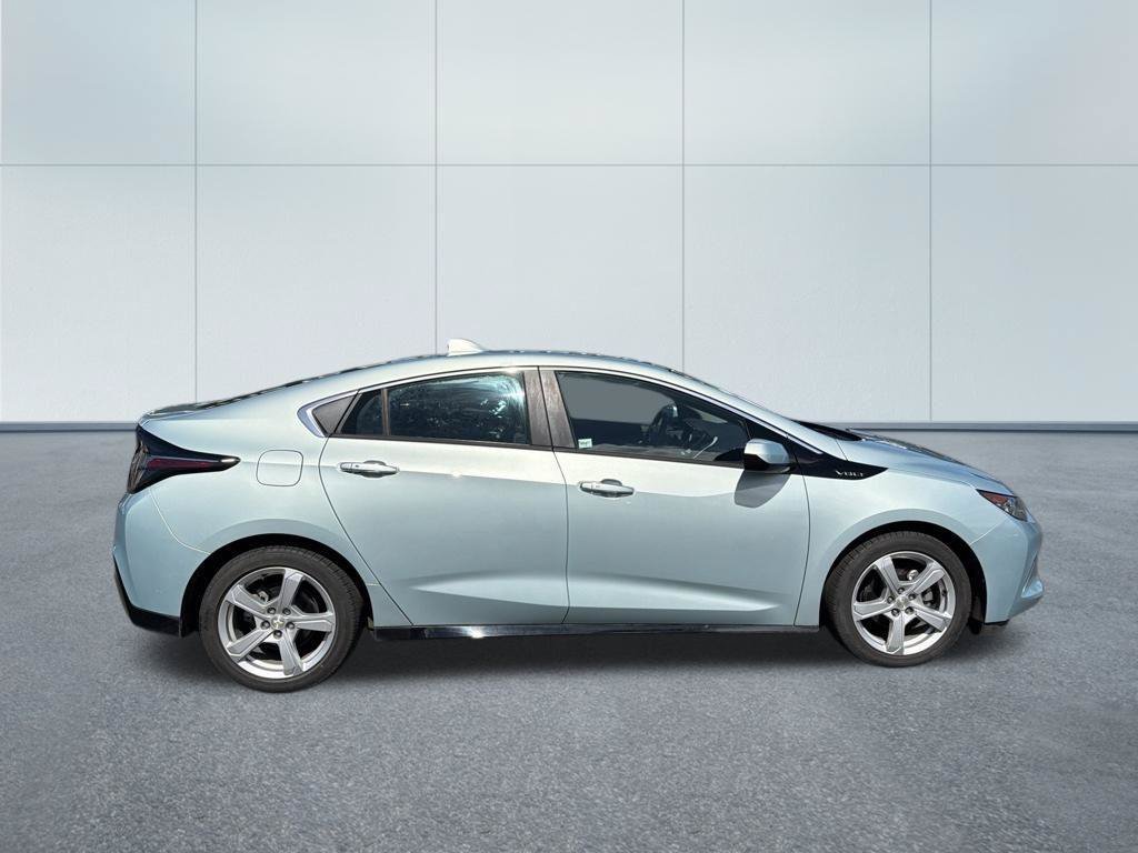 Used 2018 Chevrolet Volt LT w/ Comfort Package FWD image 8