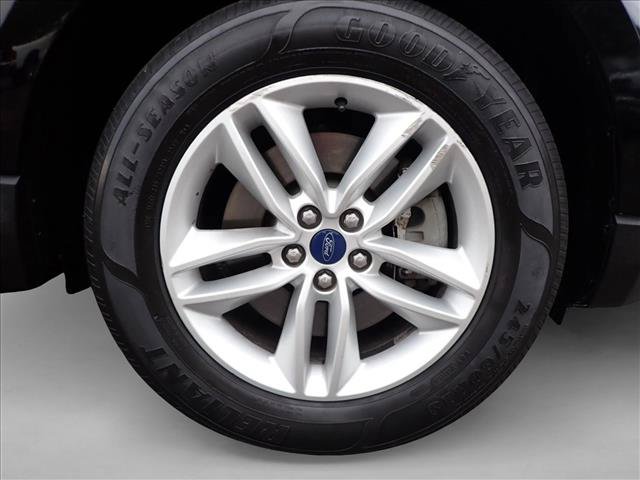 Used 2017 Ford Edge SEL AWD/4WD image 7