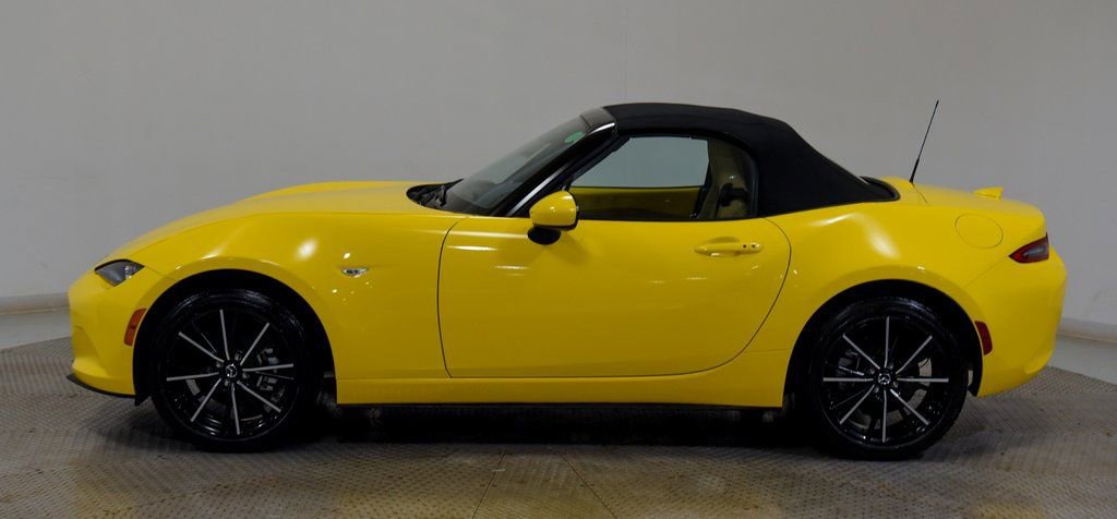 Used 2024 MAZDA MX-5 Miata Grand Touring image 5