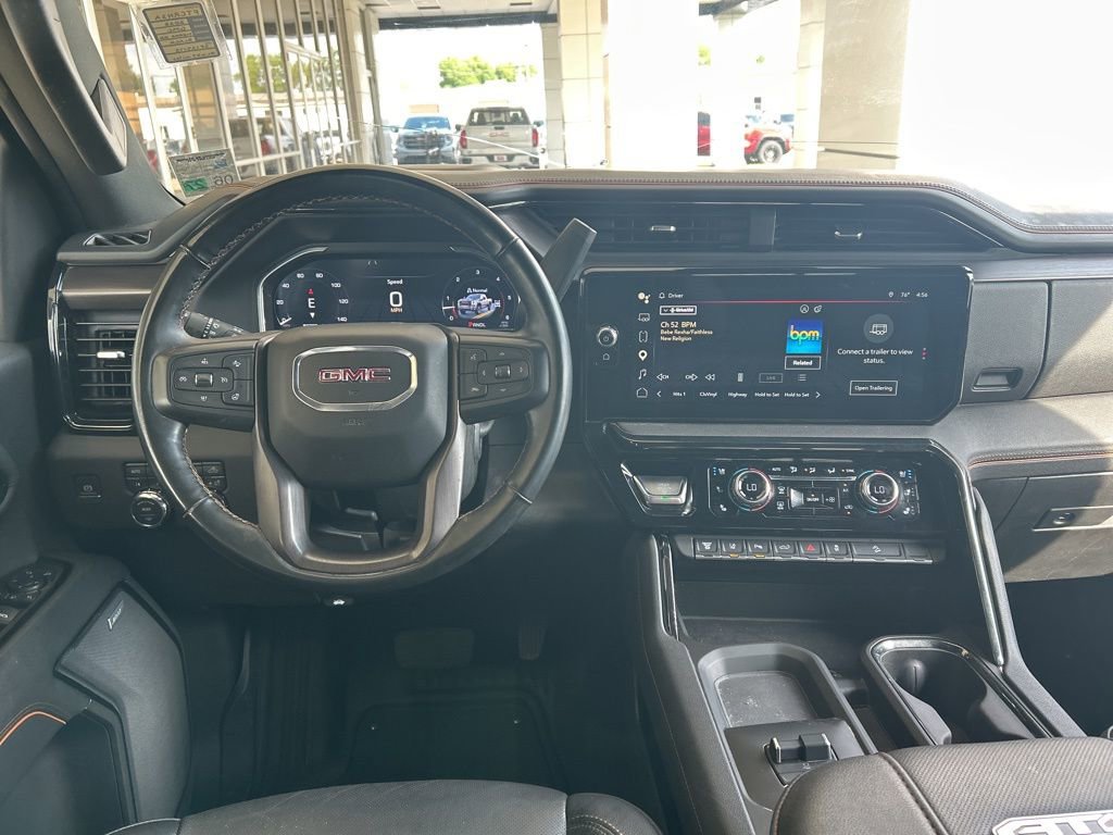 Used 2025 GMC Sierra 2500 AT4 w/ AT4 Premium Plus Package image 17