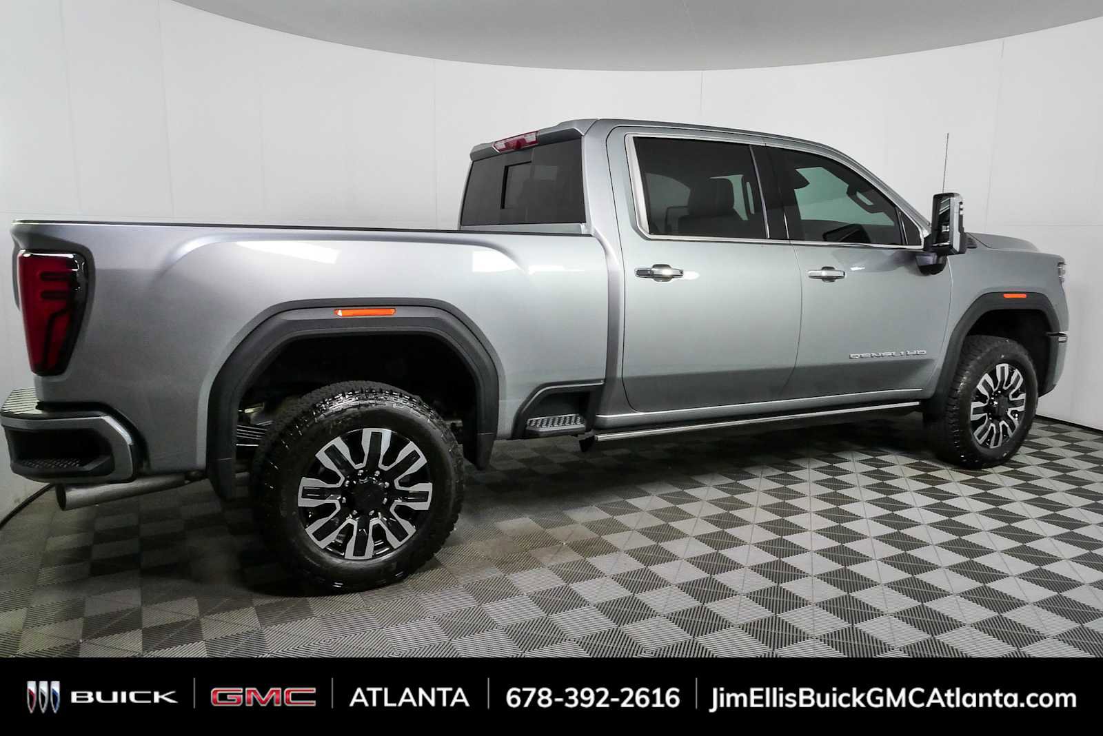 New 2026 GMC Sierra 2500 Denali Ultimate AWD/4WD image 2