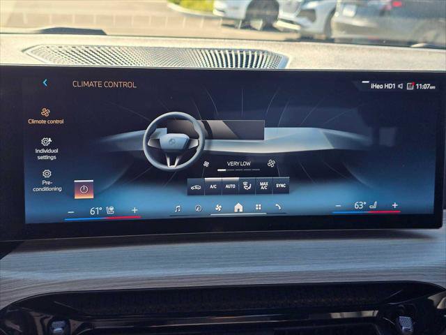 Used 2025 BMW 330i xDrive Sedan image 29