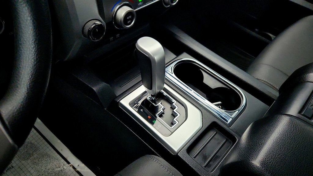 Used 2021 Toyota Tundra SR5 w/ TRD Off-Road Package image 16